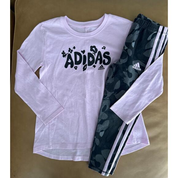 Adidas 2 piece set performance material bundle / 4T / XS / matching sets - Picture 7 of 8